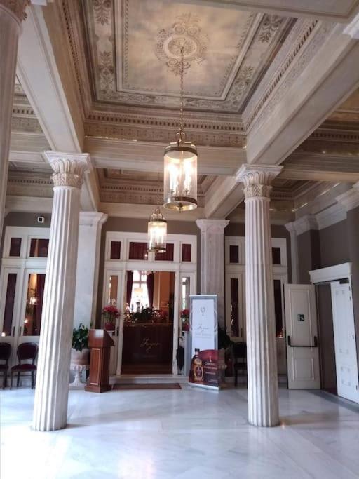 Lovely,Central, Spacious 2-Bedrooms Apartment Πειραιάς Εξωτερικό φωτογραφία